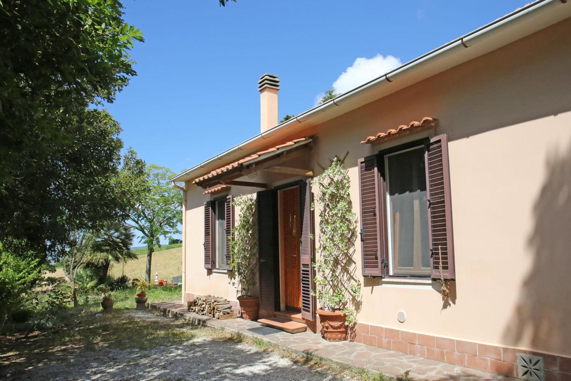 Podere San Giovanni Pomaia Luaran gambar